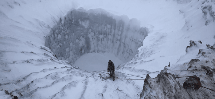 Bulles souterraines, virus zombie et trous géants : en Sibérie, une certaine idée de la fin du monde